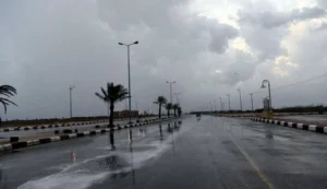 حالة الطقس السئ في السعودية يؤدي إلي تعليق الدراسة اليوم