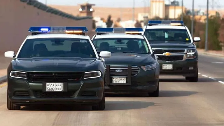 الجهات الأمنية في السعودية تلقي القبض على عدد من قائدي المركبات بسبب النعرات القبلية