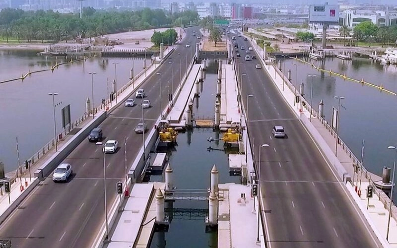 شركة طرق دبي تعلن رسمياً تمديد إغلاق الجسر العائم