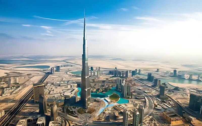 دبي : توقعات بوصول 166 سفينة سياحية فاخرة إلى دبي واستقبال 900 ألف سائح بحري