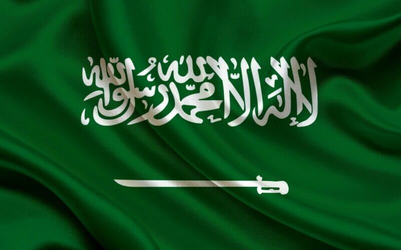 التجنيس الفوري في السعودية.. تعديلات جديدة تجعل المملكة أكثر انفتاحاً وترحيباً