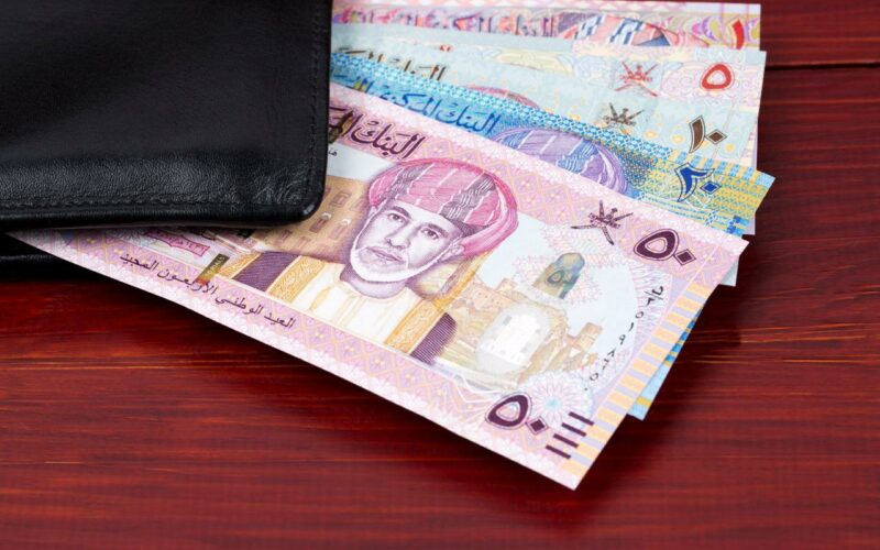 سعر الريال العماني OMR اليوم أمام العملات الأجنبية والعربية