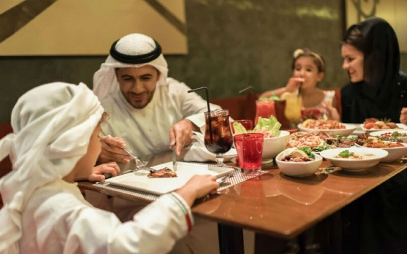 قرار سعودي صارم … غرامة ربع مليون ريال على كل من يأكل هذا الطعام في المملكة !!