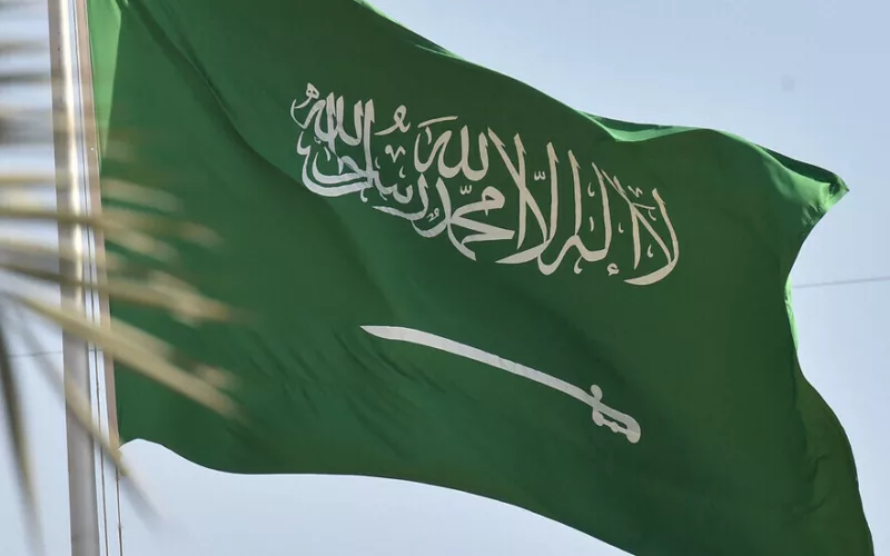 السلطات السعودية تعلن ضبط حوالي 14 ألف مخالف وترحيل ما يقارب 8 آلاف شخص في السعودية